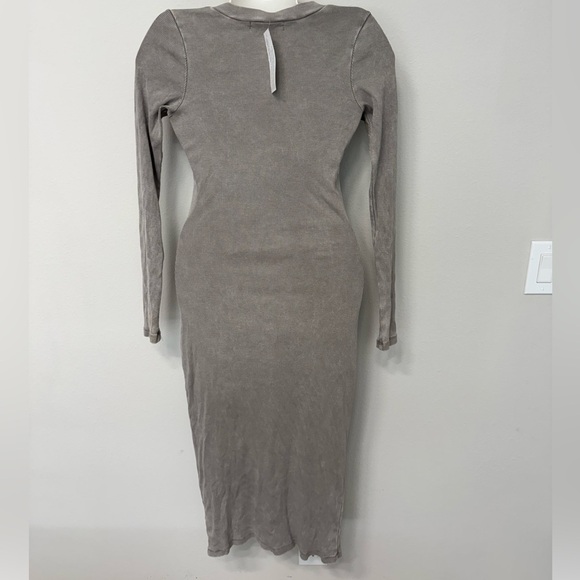 NWT Young Fabulous & Broke Gray Dax Midi Dress Size Small - Picture 5 of 10